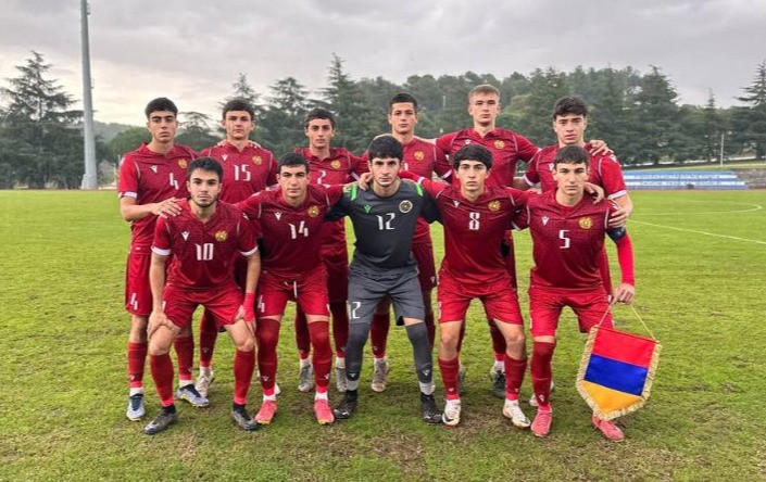 Armenian U-19 team lost to Faroe Islands