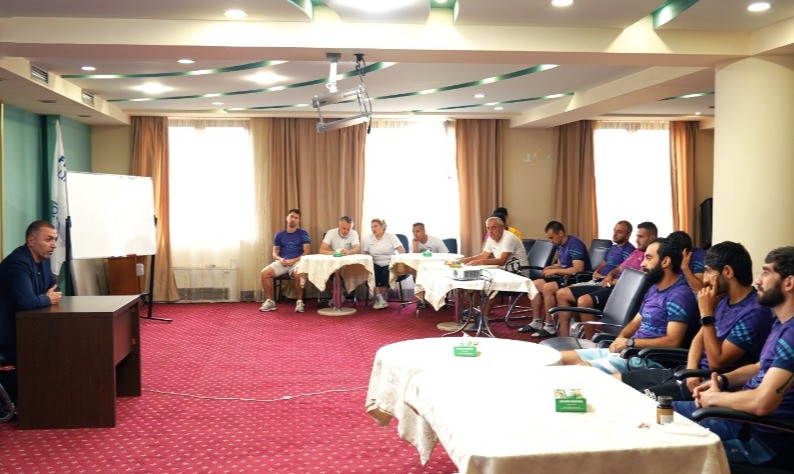 «Յունիսպորտն» անցկացրեց առաջին հավաքը․ թիմին հանդիպեց և իր աջակցությունը հայտնեց Ռուբեն Նազարեթյանը