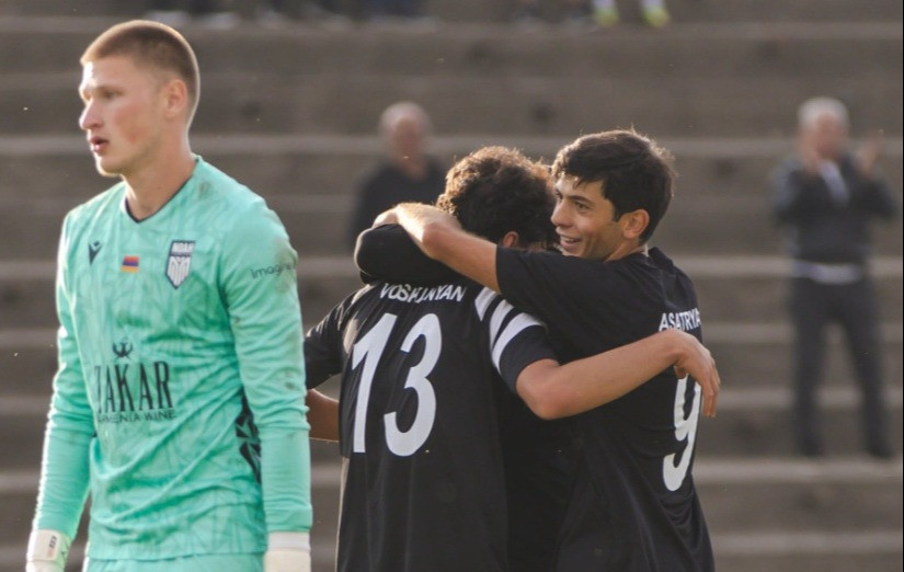 The top three teams earned three points