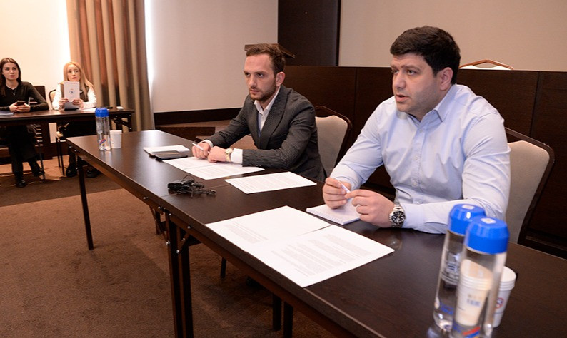 FFA General Secretary and Head of Competitions Department met with representatives of 4 clubs from the Fastex Premier League and First League