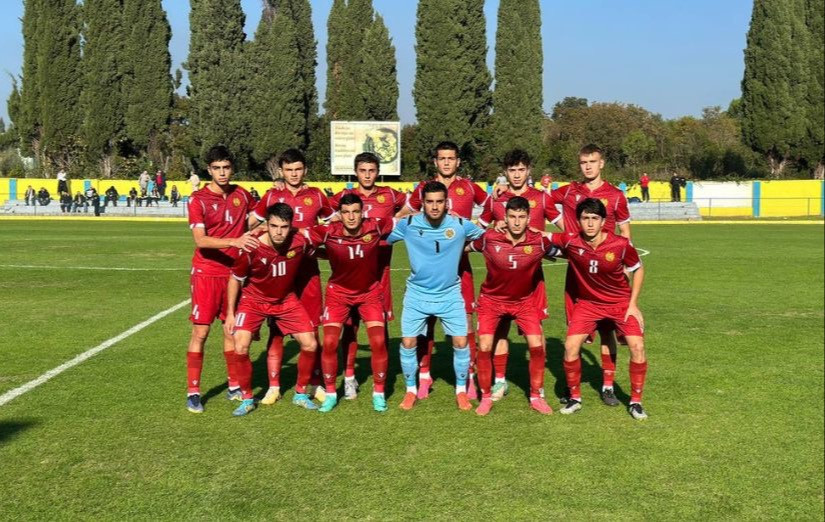 Armenian U-19 team lost to Croatian U-19
